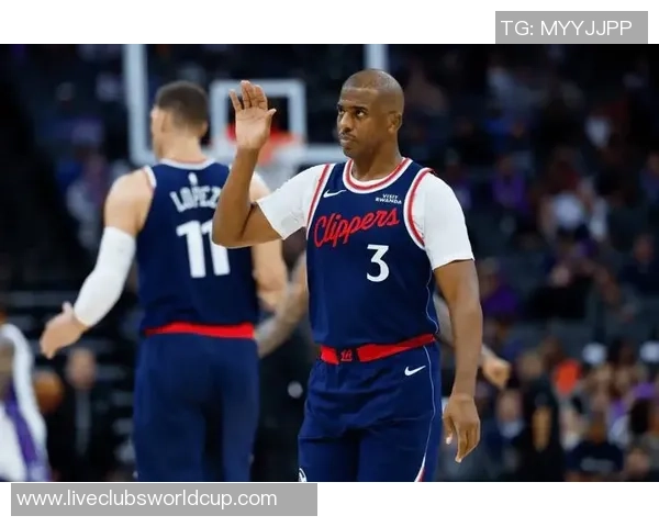 克里斯保罗：从篮球天才到NBA传奇的辉煌旅程与影响力分析