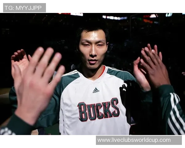 易建联的篮球传奇之路：从青涩少年到国家队核心的辉煌历程与未来展望